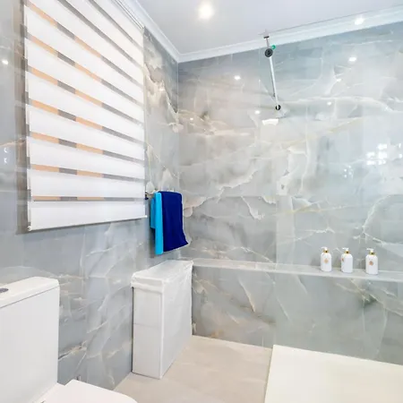 Seaview Promenade Apartment