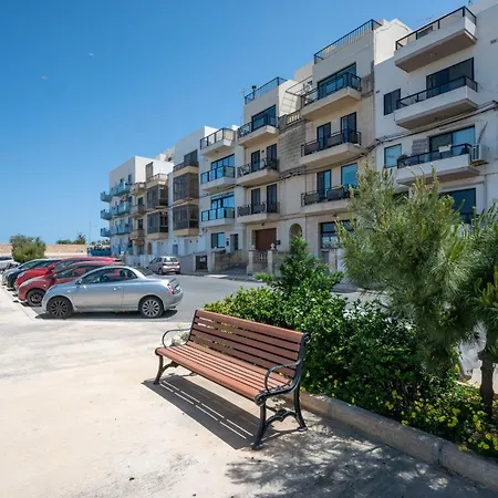 Seaview Promenade