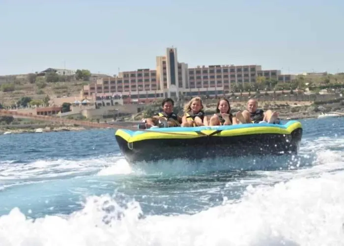 Seaview Promenade * Salina