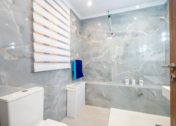 Seaview Promenade Apartment