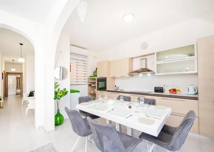 Seaview Promenade Apartman Salina